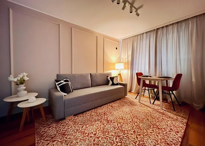 Central Dorobanti Unique Designed Apartment Bucureşti